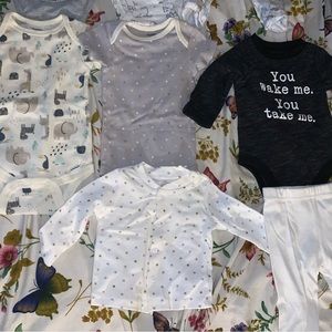 Bundle of Brand new baby clothes, some with tags others never worn boy or girl